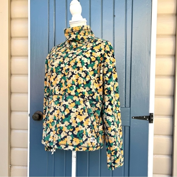 THE NORTH FACE FLORAL 
CAMPSHIRE PULLOVER HOODIE 2.0 FLEECE -
WOMENS SiZ… - Picture 3 of 11